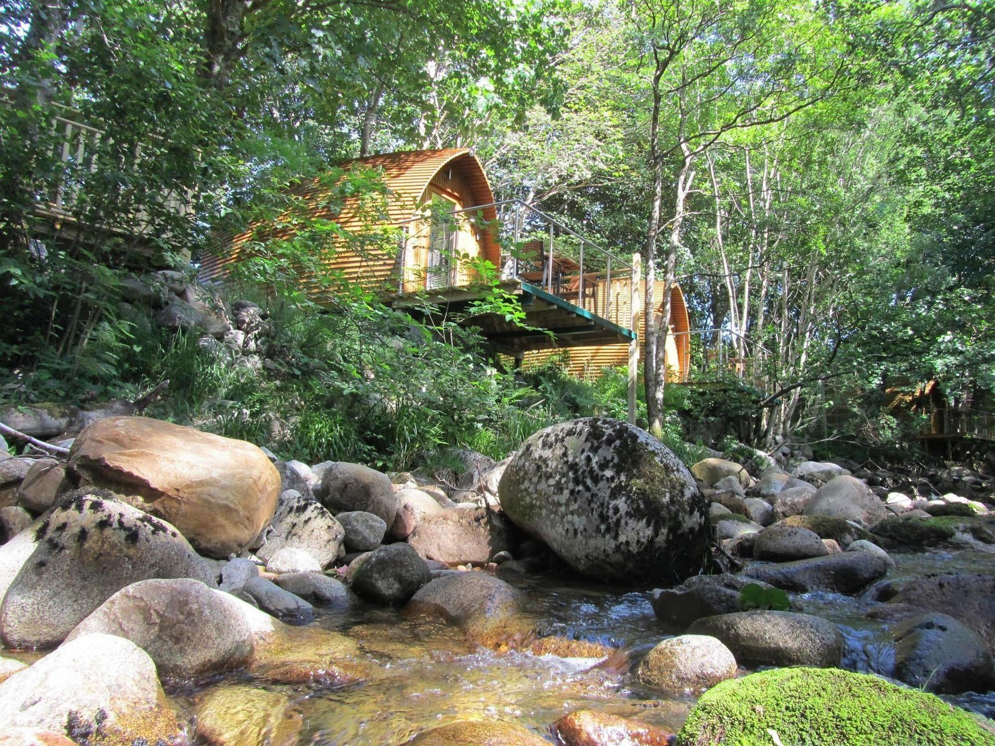 Riverbeds Lodges With Hot Tubs Onich Exteriér fotografie
